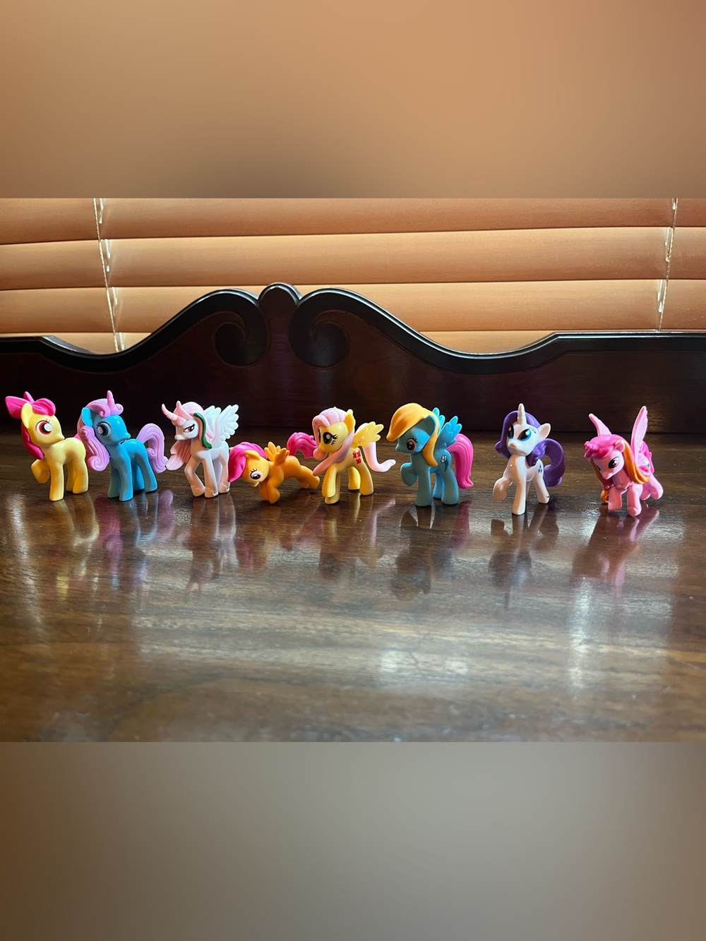 My Little Pony Friendship toys 2” Sold as a lot of 8 Total